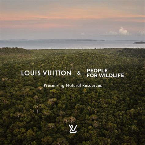 louis vuitton csr report|Our commitment for People .